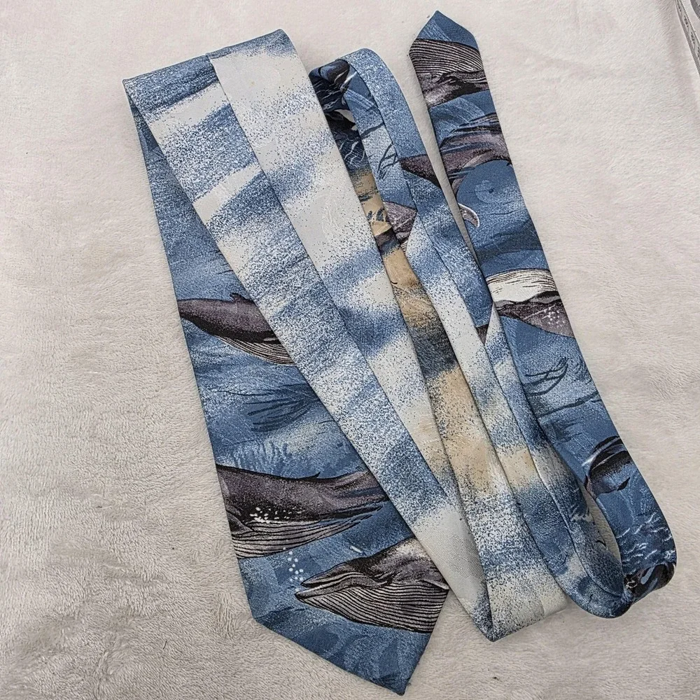 VINTAGE Lost‎ Kingdom Mens Tie Blue Whale Ocean Marine Life Nautical Necktie USA